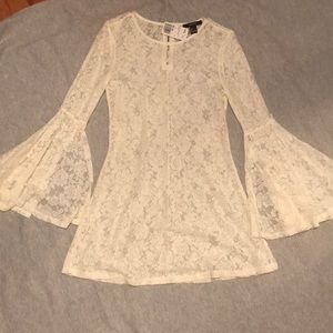 Bell sleeve lace dress NWT!!
